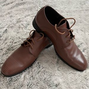 KENNETH COLE Straight Line Big boy leather dress shoes, cognac brown, Size 5.5